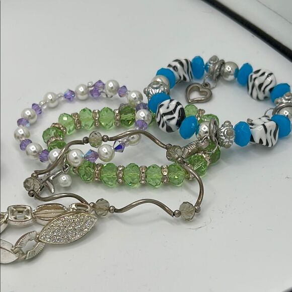 Set of 6 colorful stretch bracelets - Picture 3 of 6